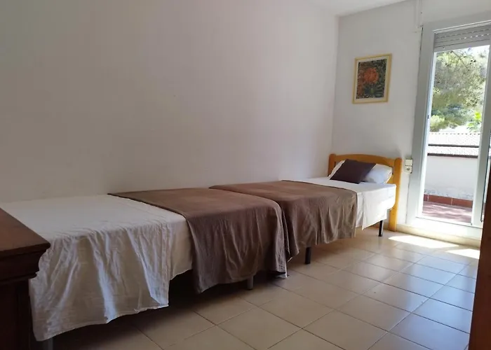 Casa De Los Pinos Cala La Mora