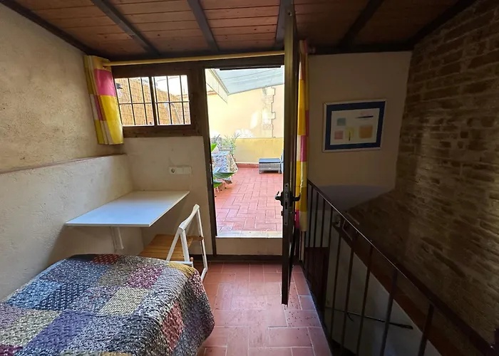 Tarraco Cathedral Cottage